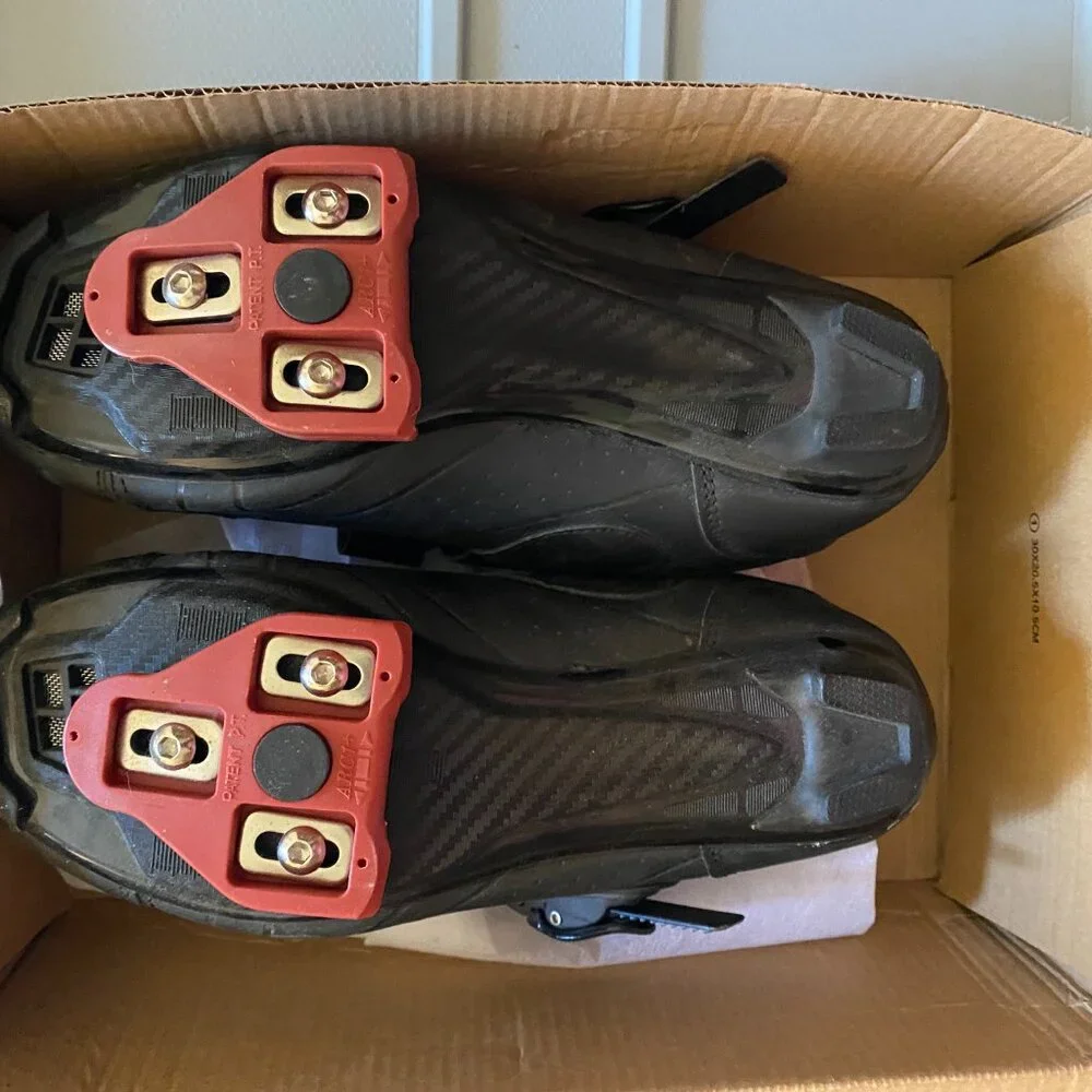 Gently used Kescoo Cycling Shoes Womens Size 7